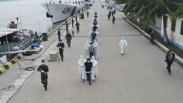 图片[1]-中国海警5年来海上缴获毒品8.729吨、制毒物品2.182吨-萌番资讯网