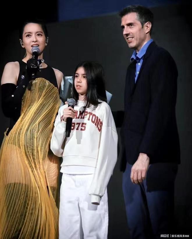 图片[3]-梁咏琪演唱会丈夫女儿上台为其庆生，感动万千歌迷-小师评