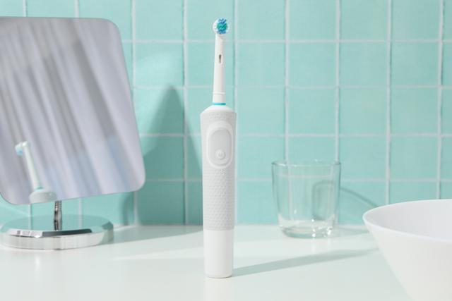 图片[2]-电动牙刷VS普通牙刷：口腔清洁的王者电动牙刷真比普通牙刷好用吗-小师评
