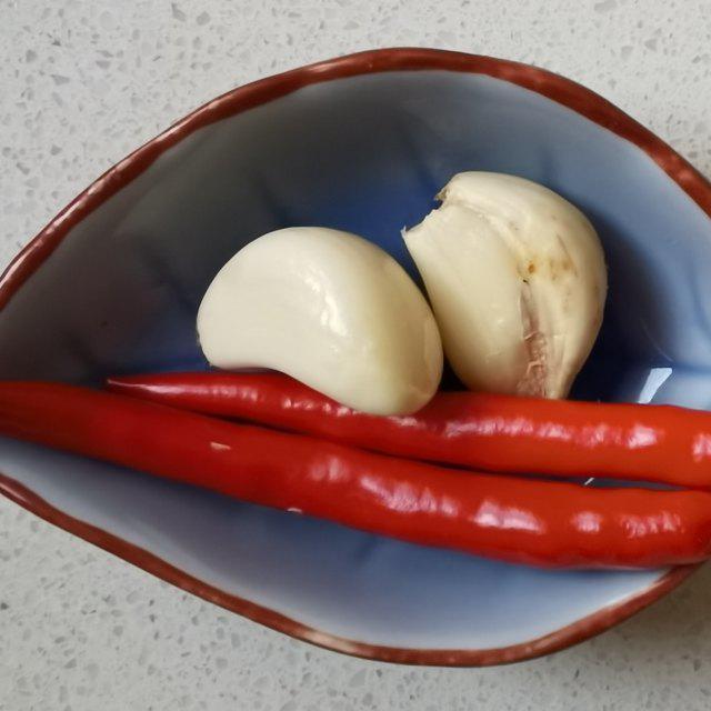 图片[3]-红烧茄子的家常做法（家常红烧茄子，营养健康，味道更鲜美）-小师评