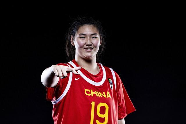 U18 女篮亚洲杯中国亚军，张子宇荣膺 MVP，李昕言论引争议-萌番资讯网